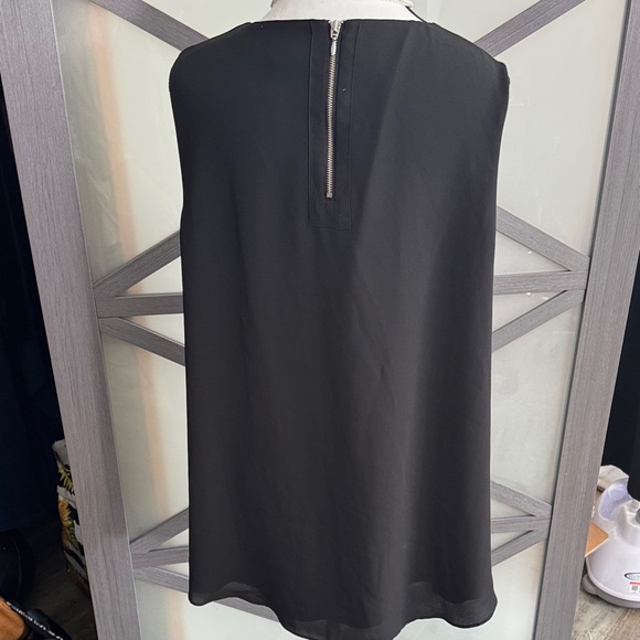 Chico's Classic Black Sleeveless Blouse - Picture 7 of 8